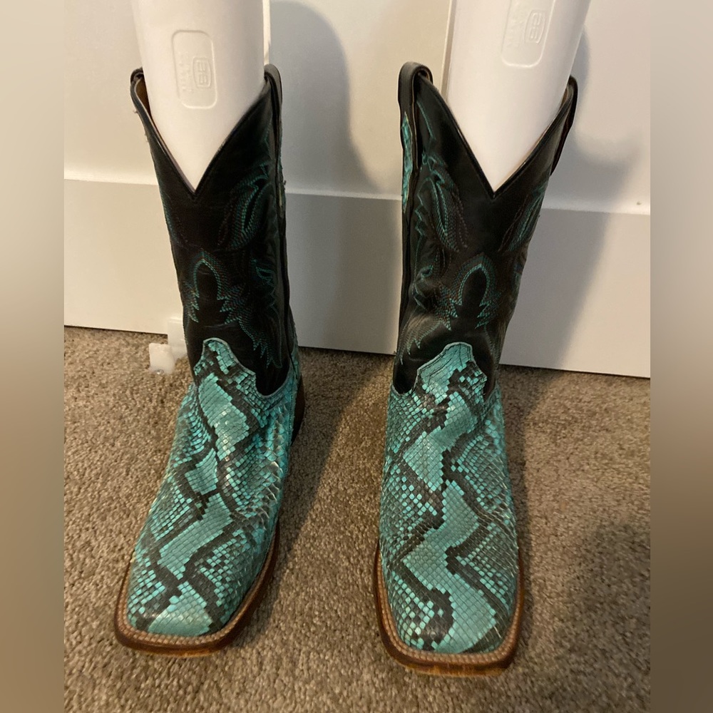 Dan Post Handcrafted Teal Snakeskin Boots.